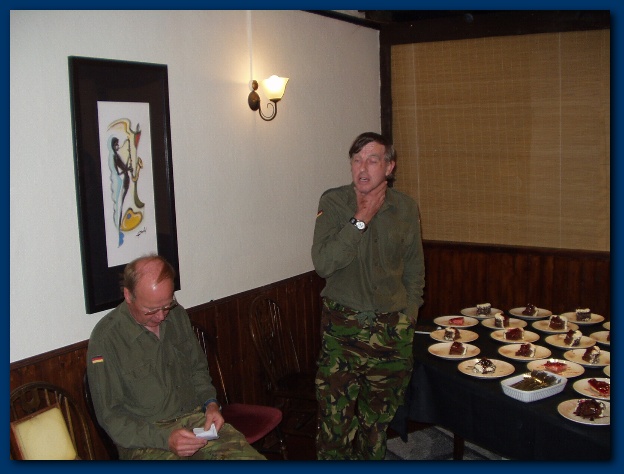 600x449 pixels (97K)